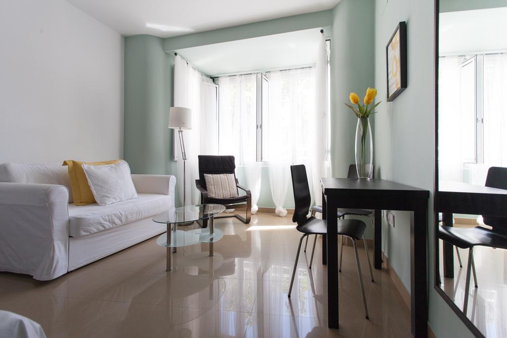 Apartamentos Edificio Constitucion Sevilla Rom bilde
